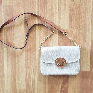 Michael Kors Fulton Flap-Front crossbody